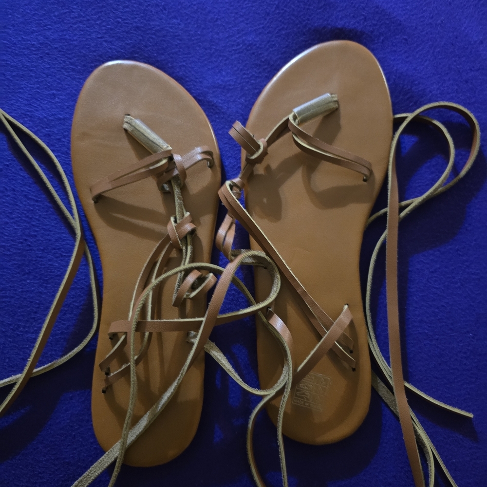 Women's Tan Sandals